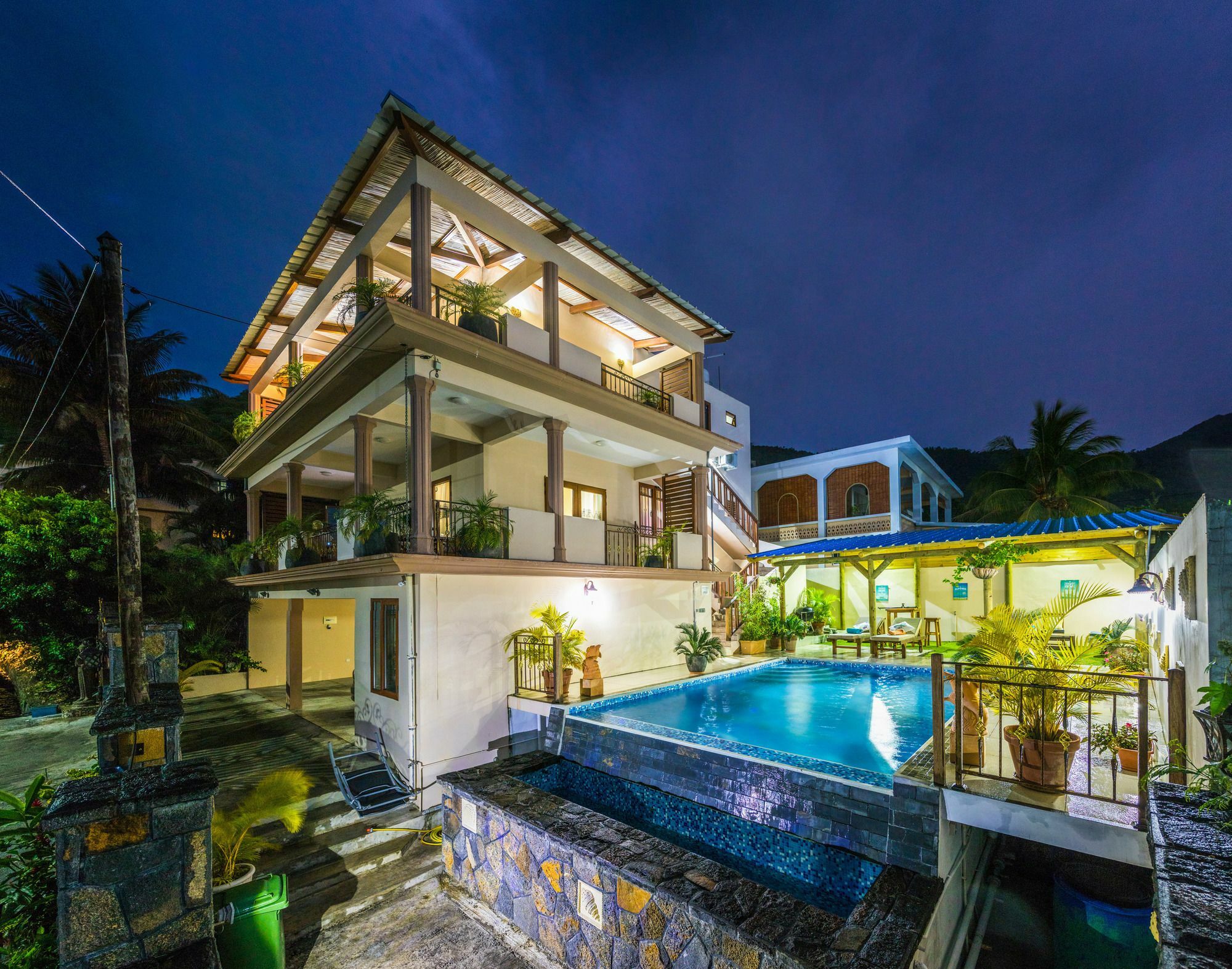 Blue Pearl Resort La Gaulette Εξωτερικό φωτογραφία